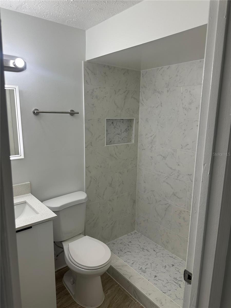 Image 11 of 13 For 5921 & 5911 9th Street