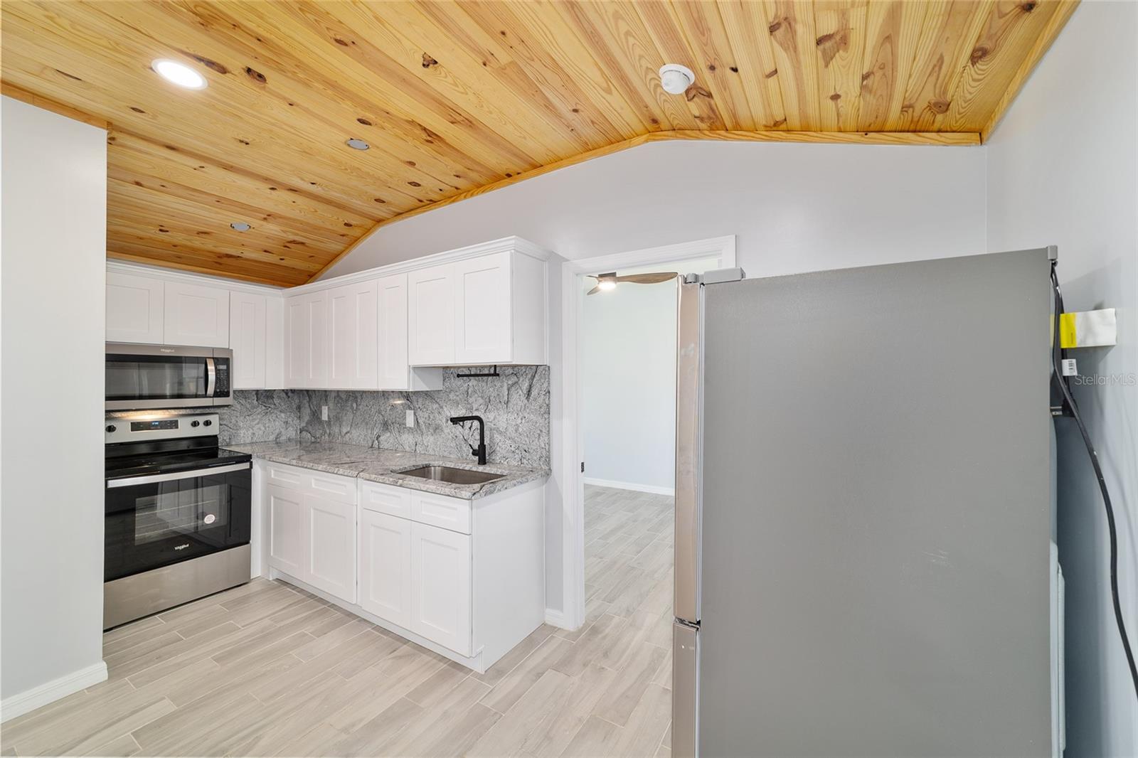 Image 63 of 96 For 1427 102nd Boulevard