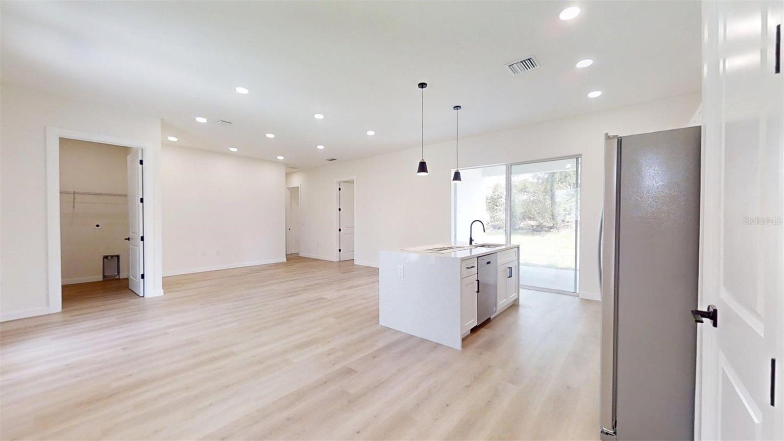 Image 4 of 71 For 2629 163rd Place