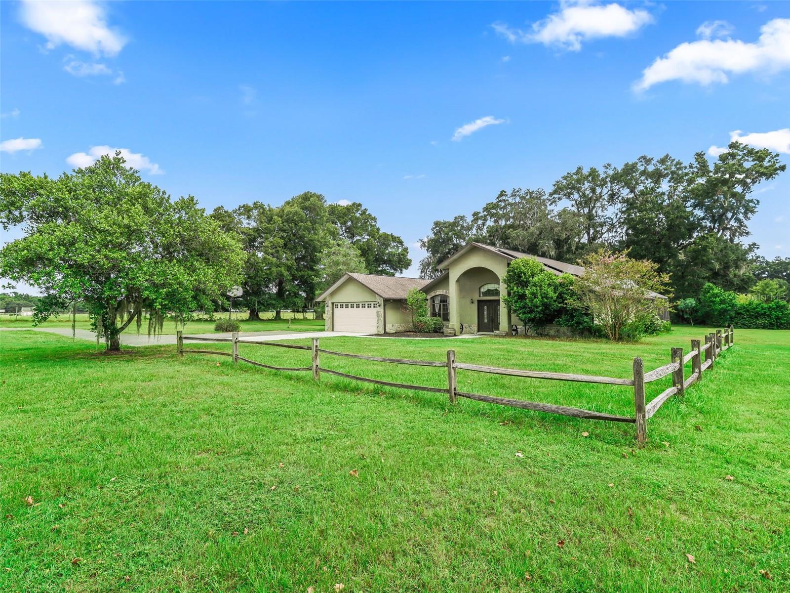 Image 13 of 56 For 1975 150th Street