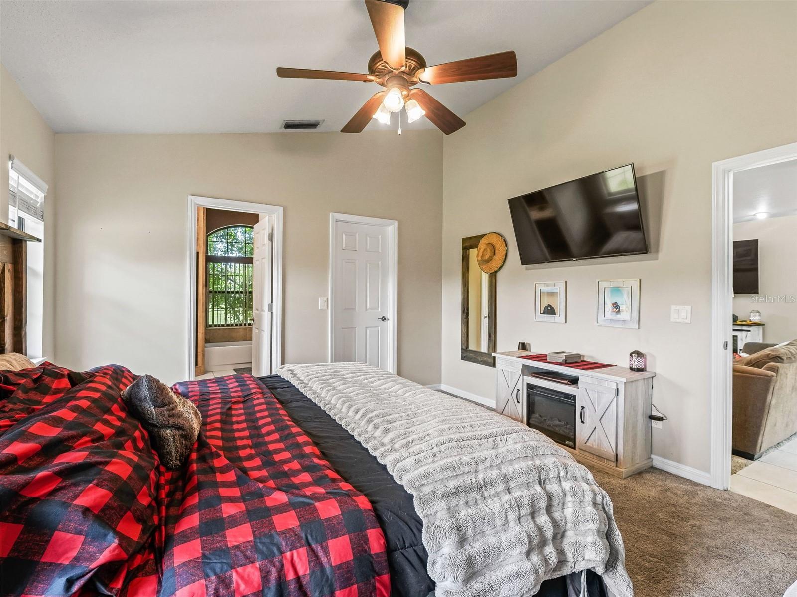 Image 25 of 56 For 1975 150th Street