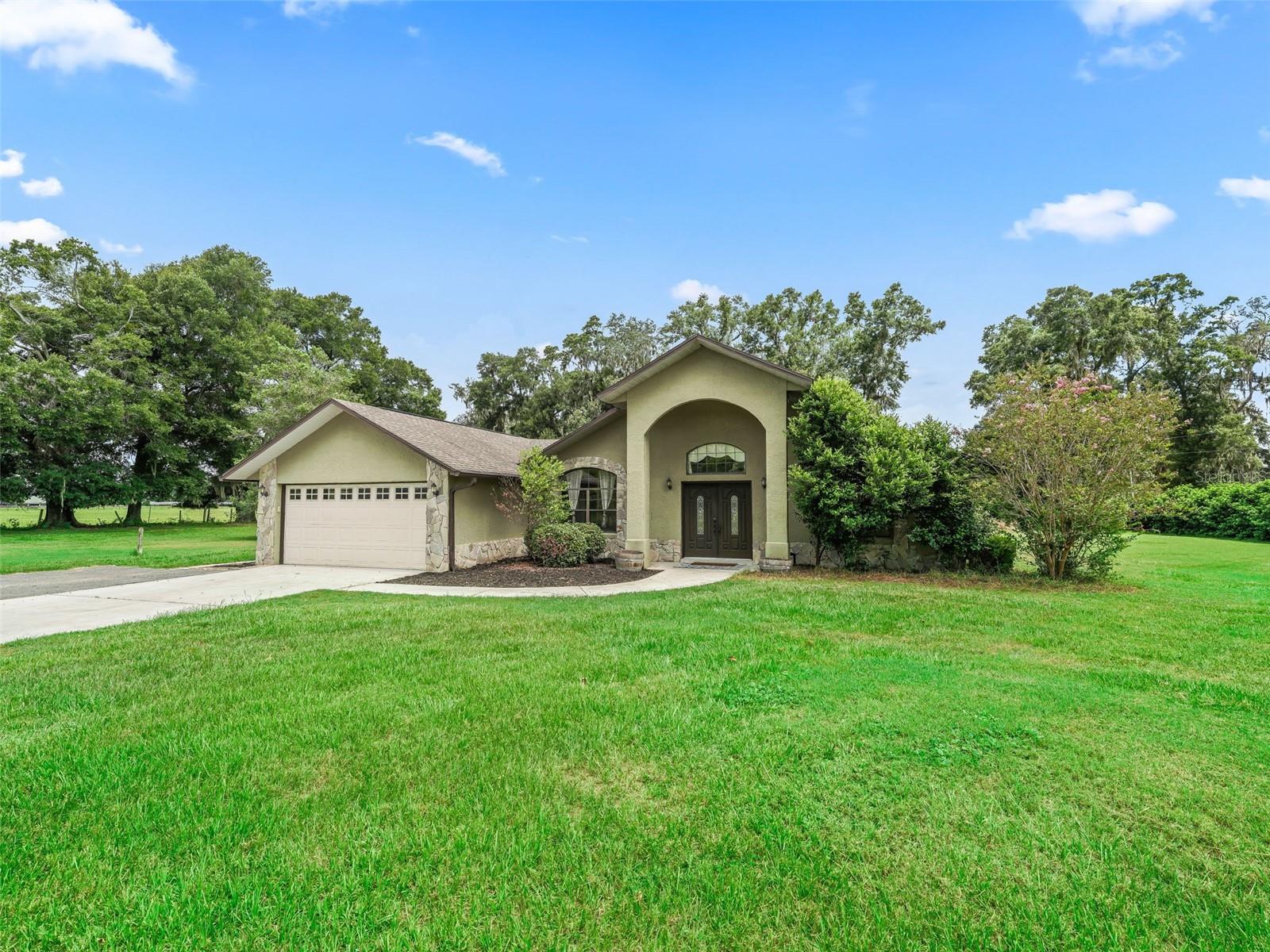 Image 3 of 56 For 1975 150th Street