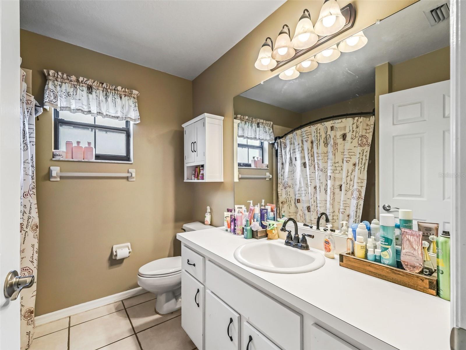 Image 32 of 56 For 1975 150th Street