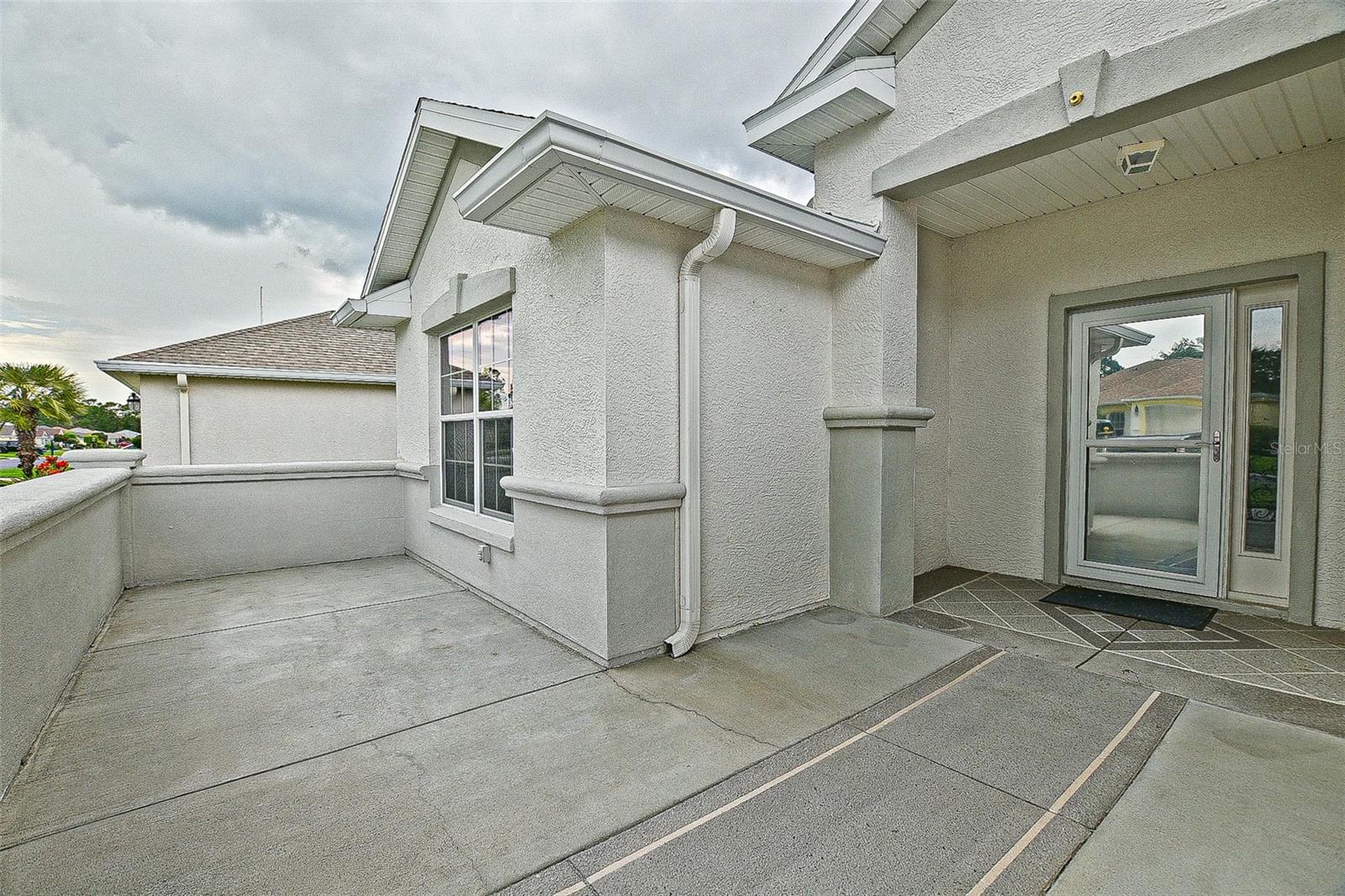 Image 15 of 60 For 11977 91st Circle