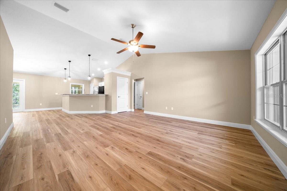 Image 3 of 65 For 20396 79th Lane