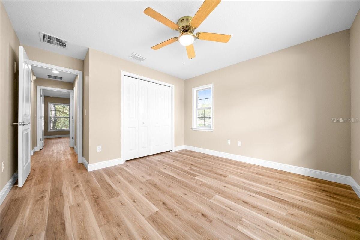 Image 31 of 65 For 20396 79th Lane