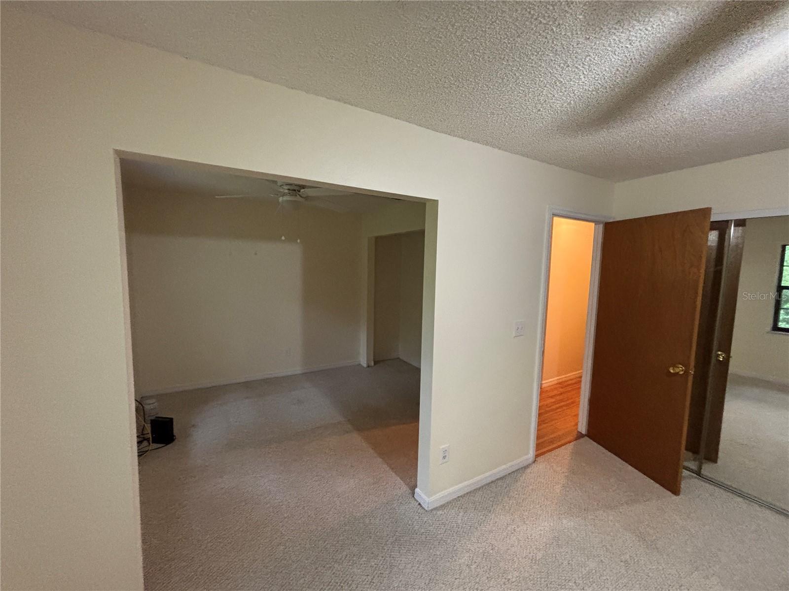 Image 29 of 38 For 17601 10th Street
