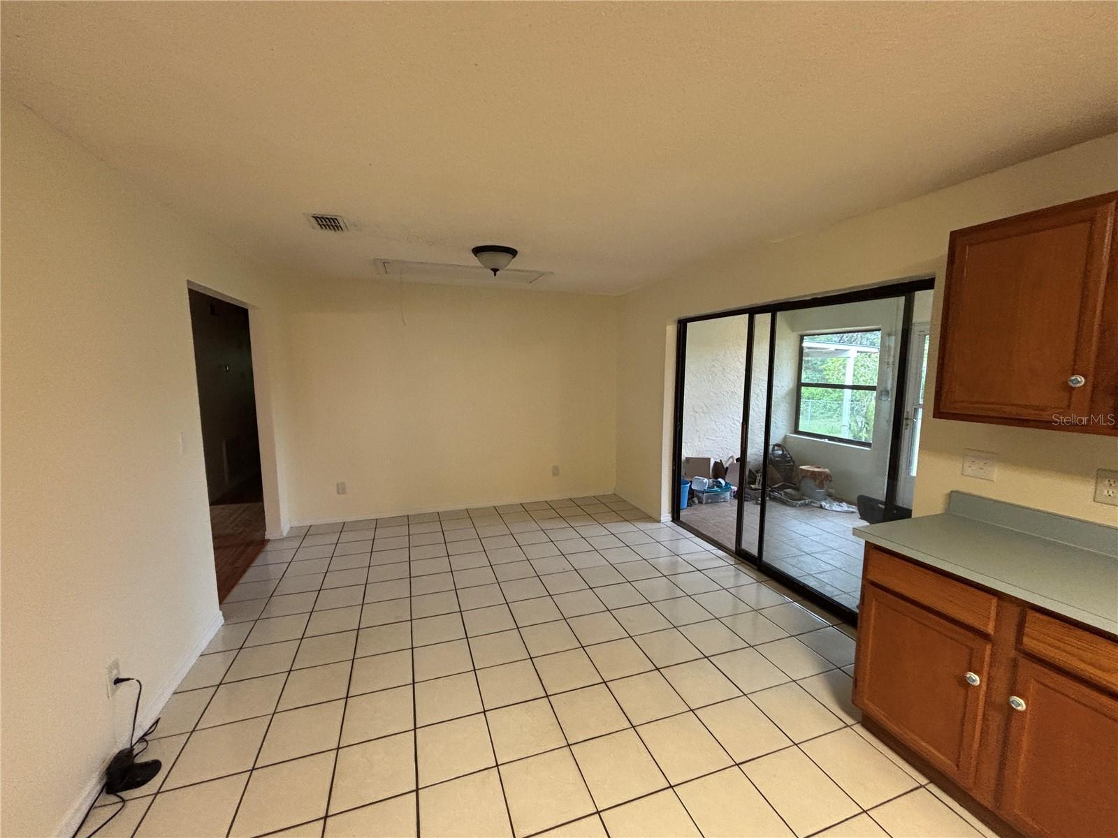 Image 34 of 38 For 17601 10th Street
