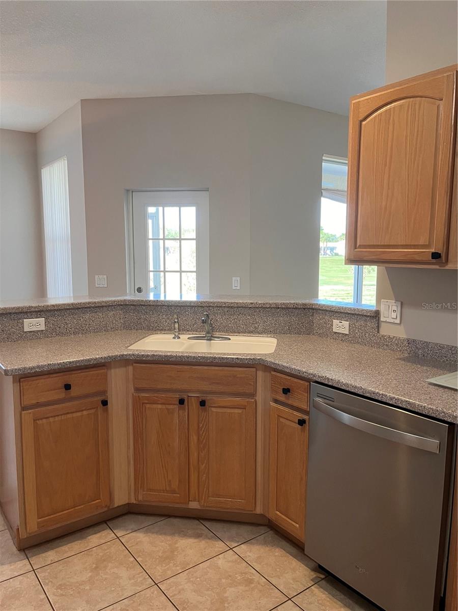 Image 12 of 23 For 9566 90th Street