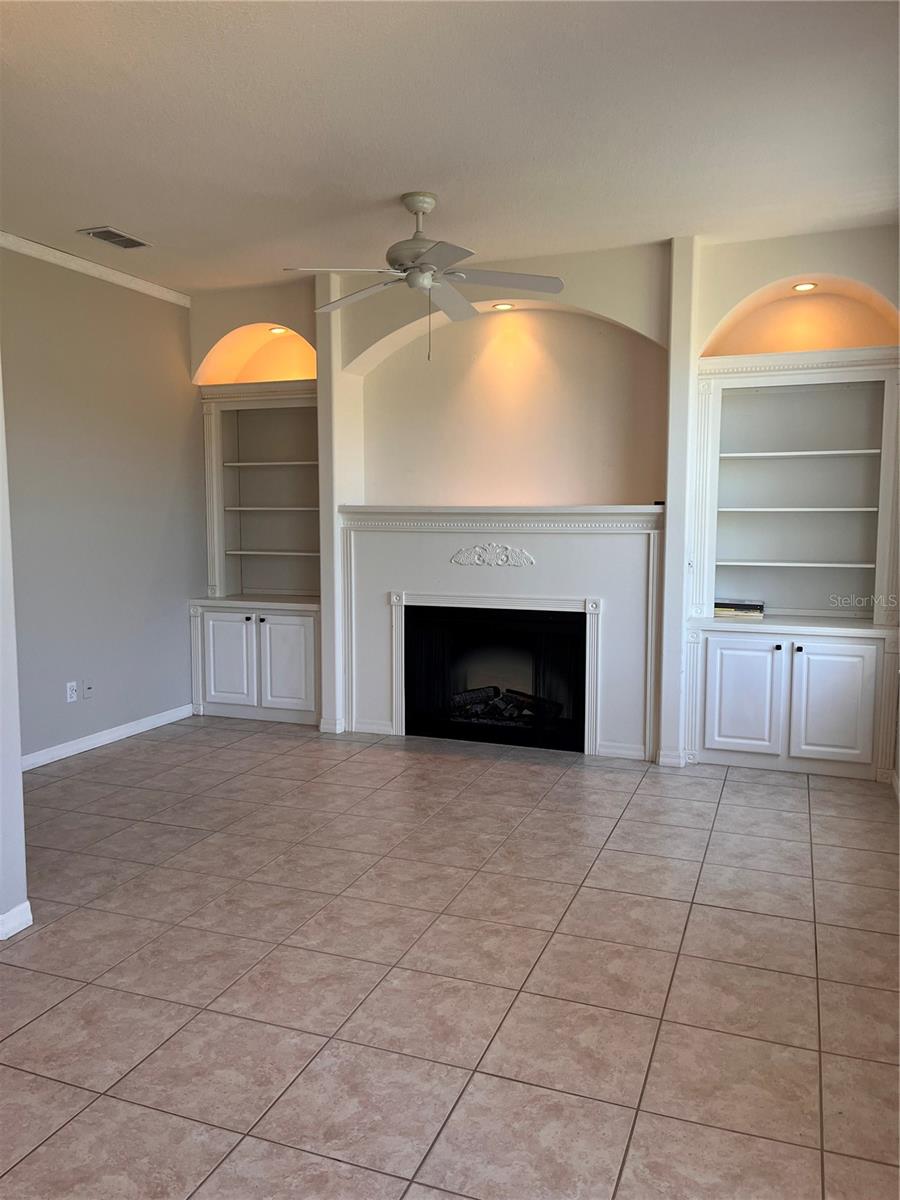 Image 17 of 23 For 9566 90th Street