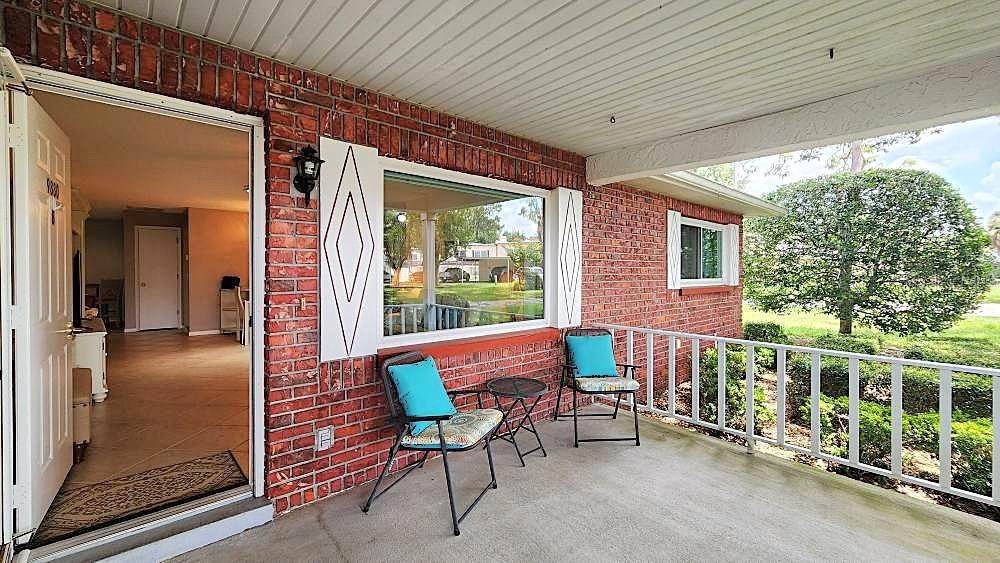 Image 15 of 65 For 9880 88th Terrace B