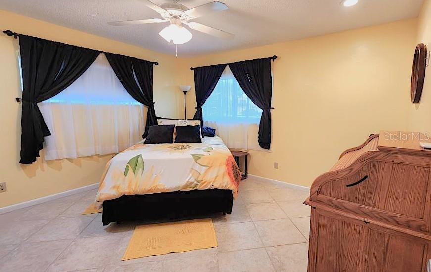 Image 22 of 65 For 9880 88th Terrace B