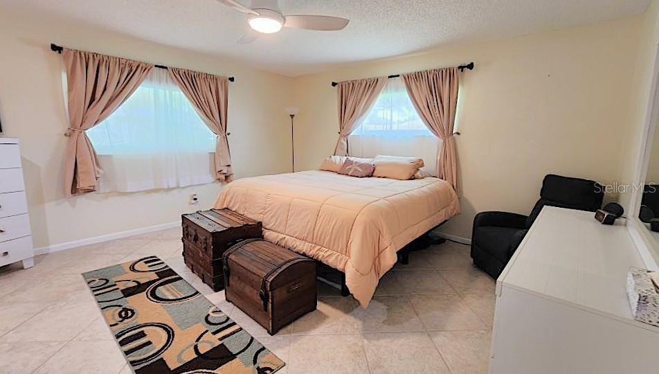 Image 27 of 65 For 9880 88th Terrace B