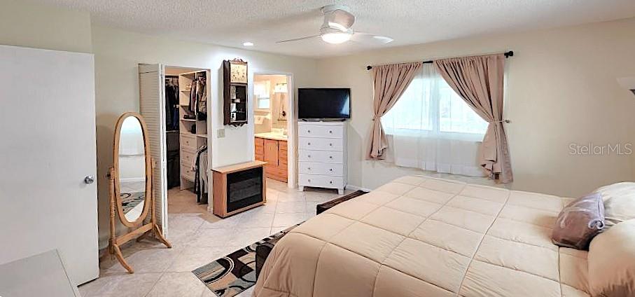 Image 29 of 65 For 9880 88th Terrace B