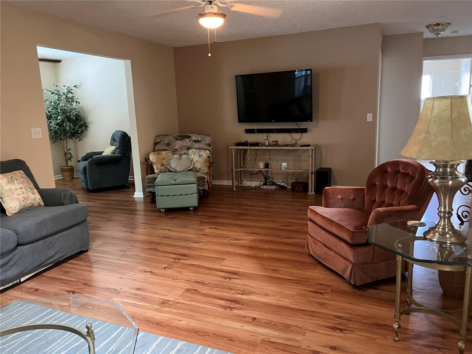 Image 14 of 50 For 9734 96th Street