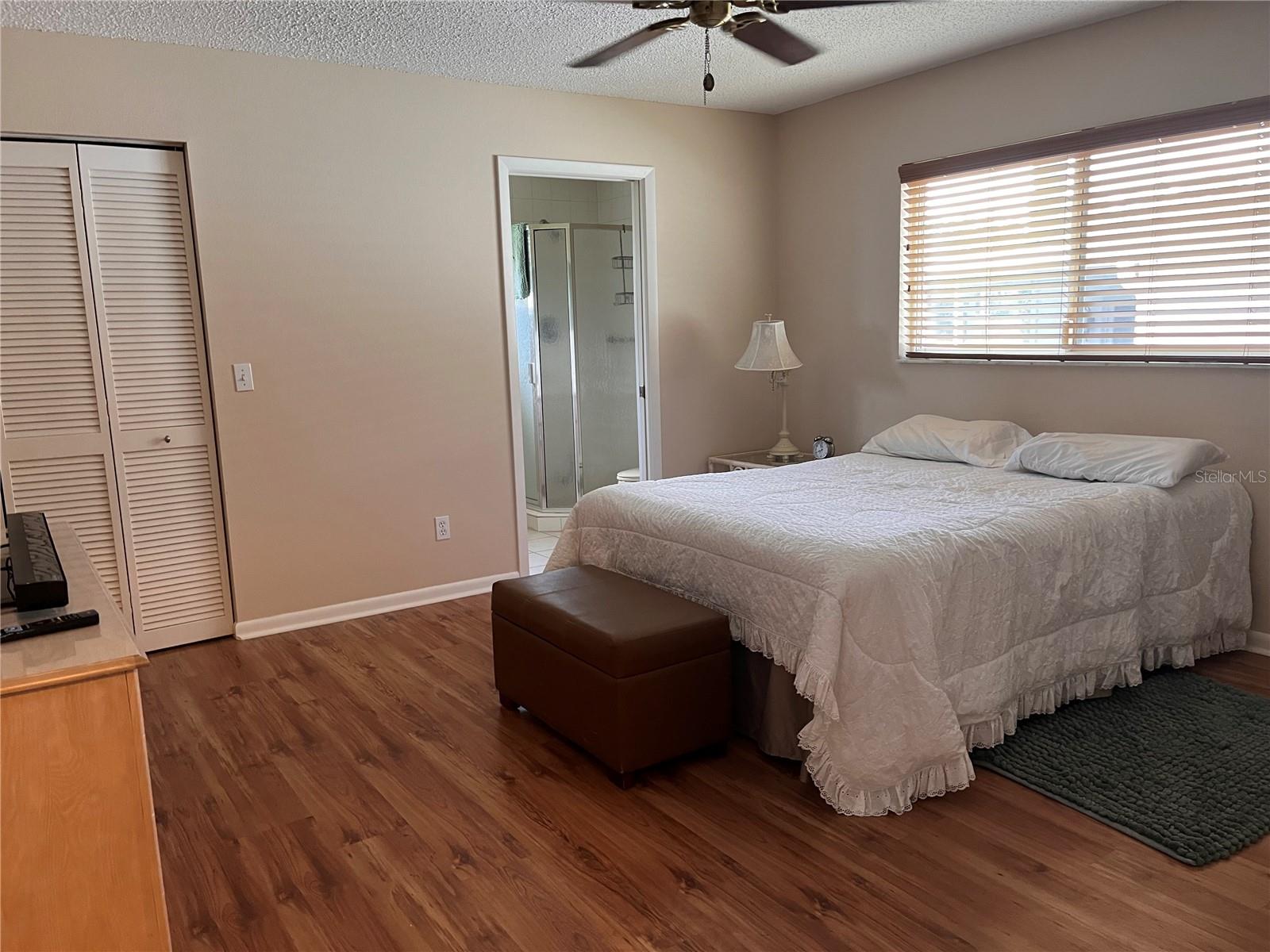 Image 27 of 50 For 9734 96th Street