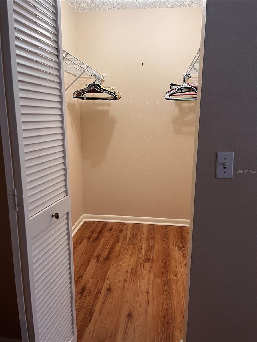 Image 32 of 50 For 9734 96th Street