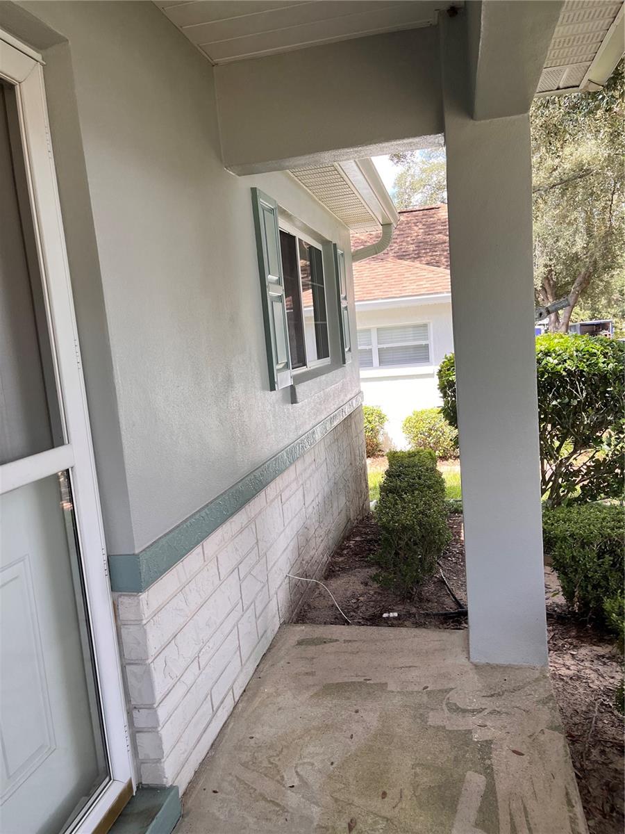 Image 5 of 50 For 9734 96th Street