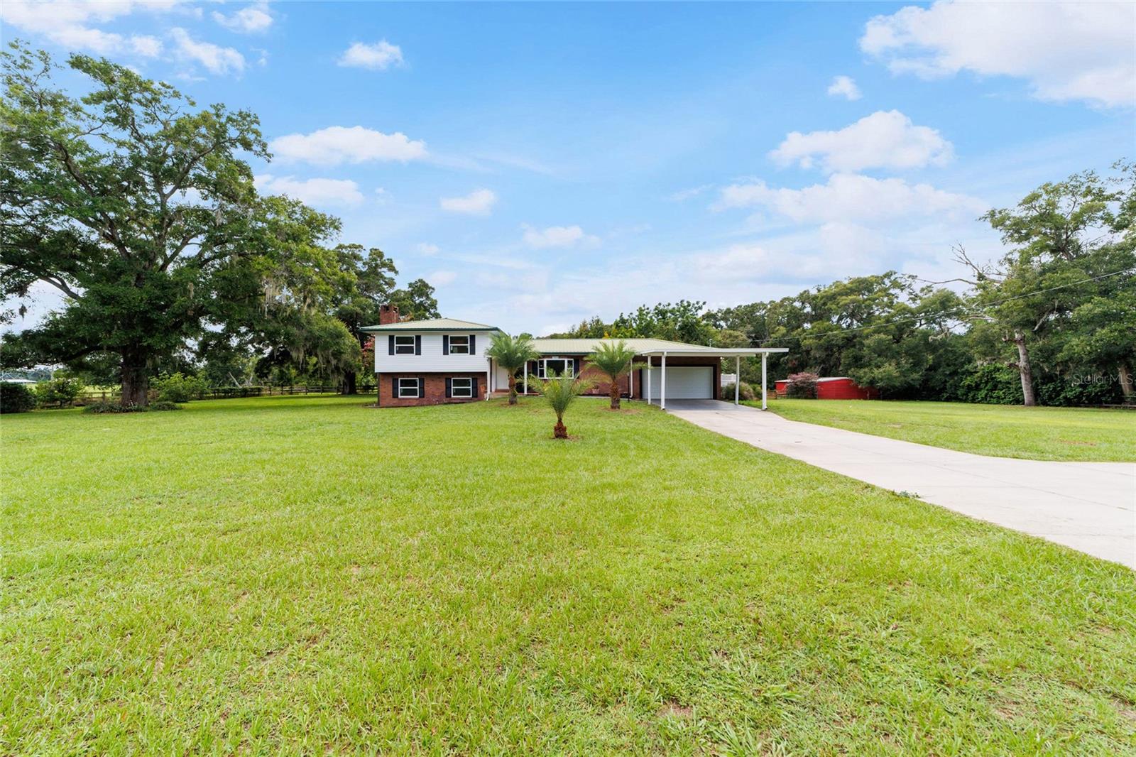 Image 11 of 72 For 13660 80th Avenue