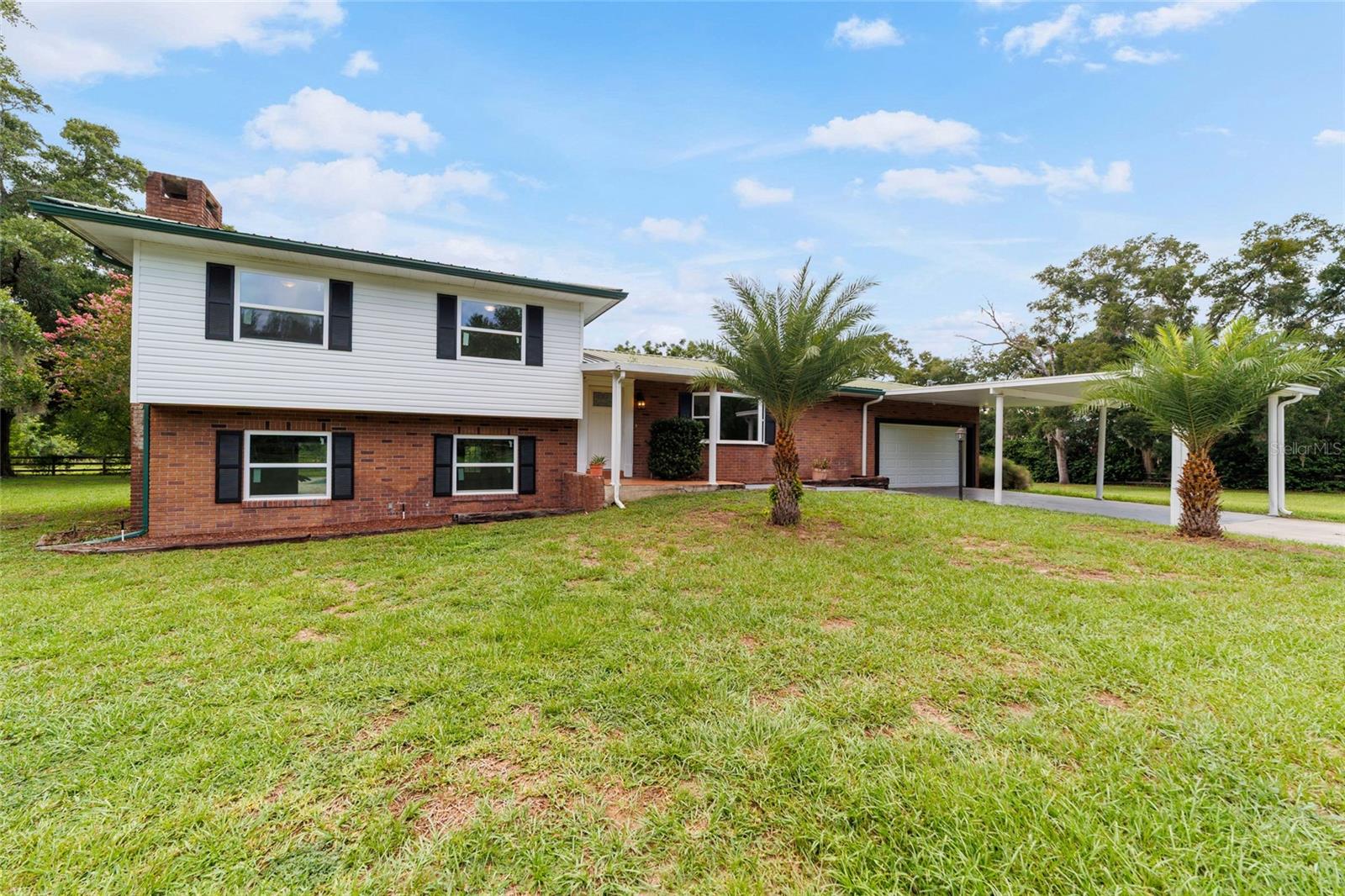 Image 3 of 72 For 13660 80th Avenue