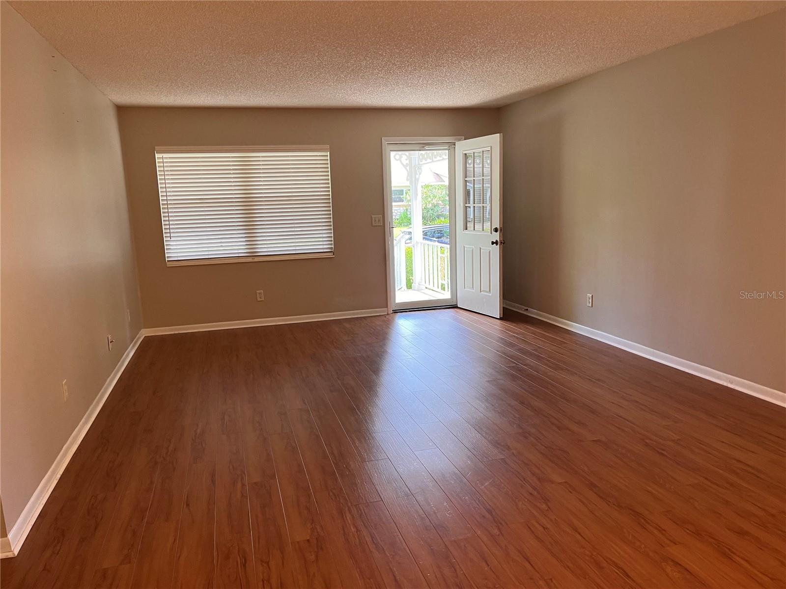 Image 28 of 33 For 8738 95th Lane G
