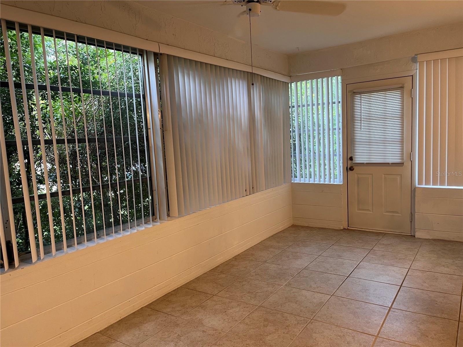 Image 8 of 33 For 8738 95th Lane G