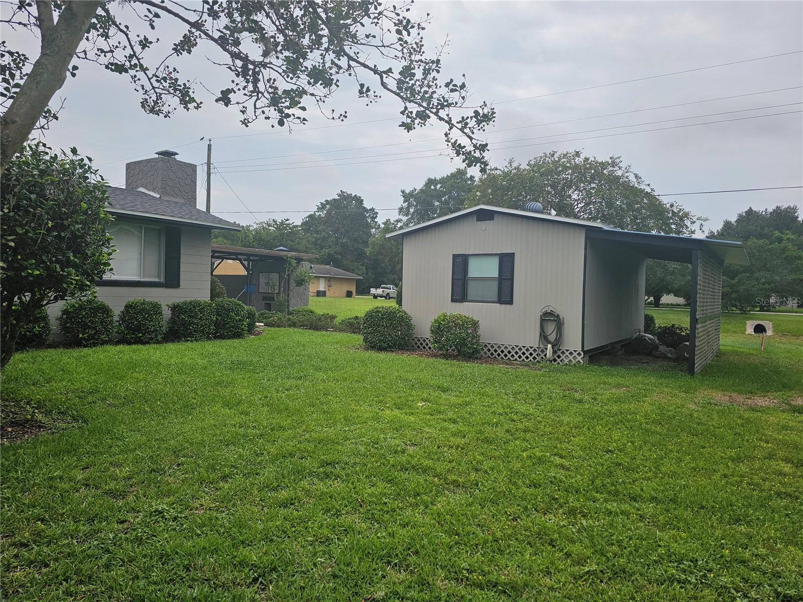 Listing photo id 9 for 1000 45th Street