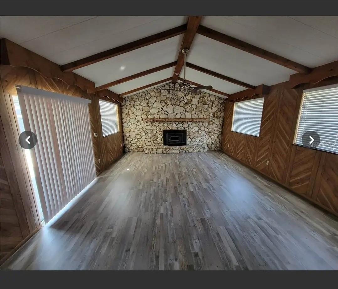 Listing photo id 0 for 1000 45th Street