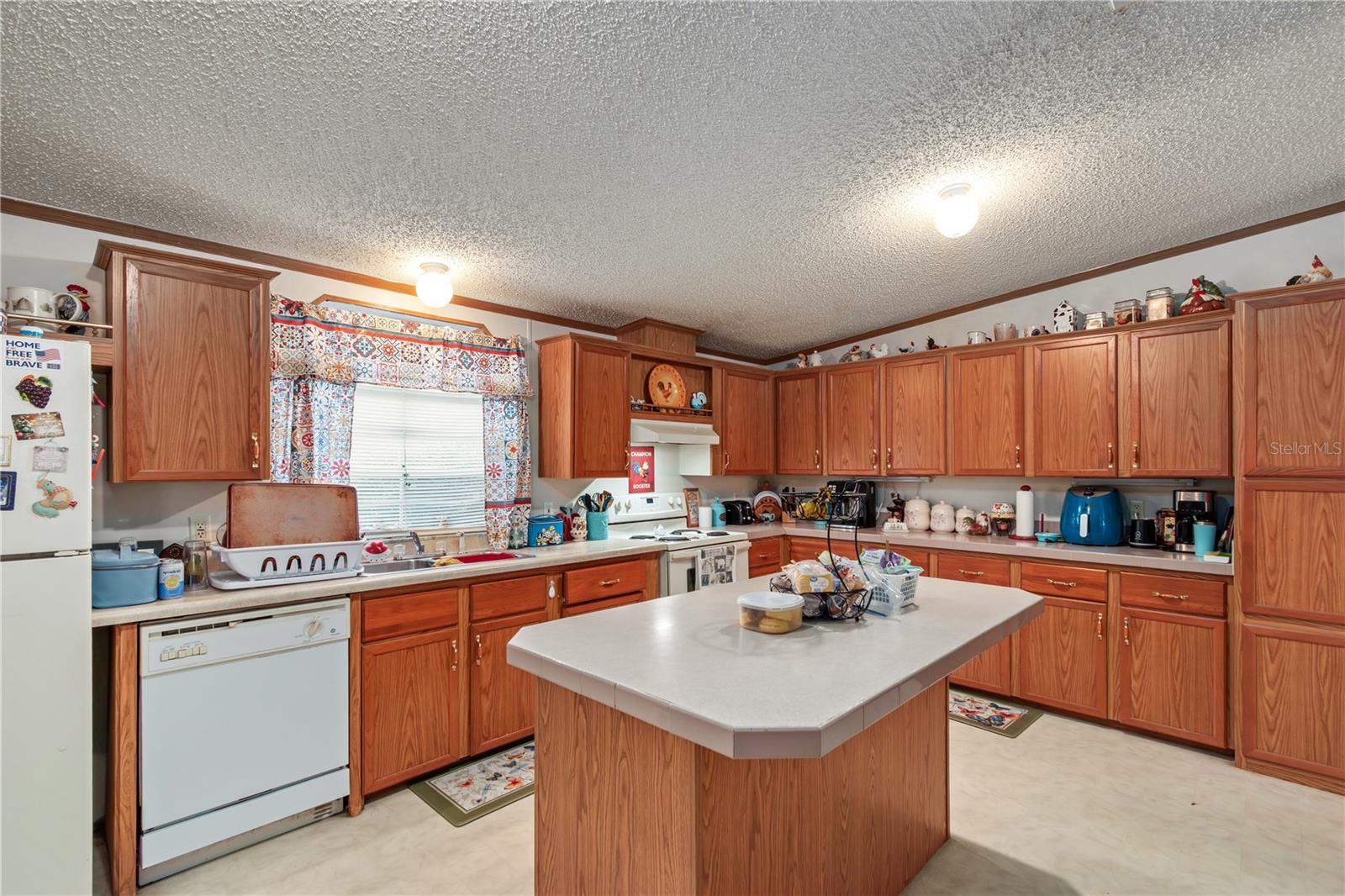 Image 6 of 37 For 551 Fisher Road