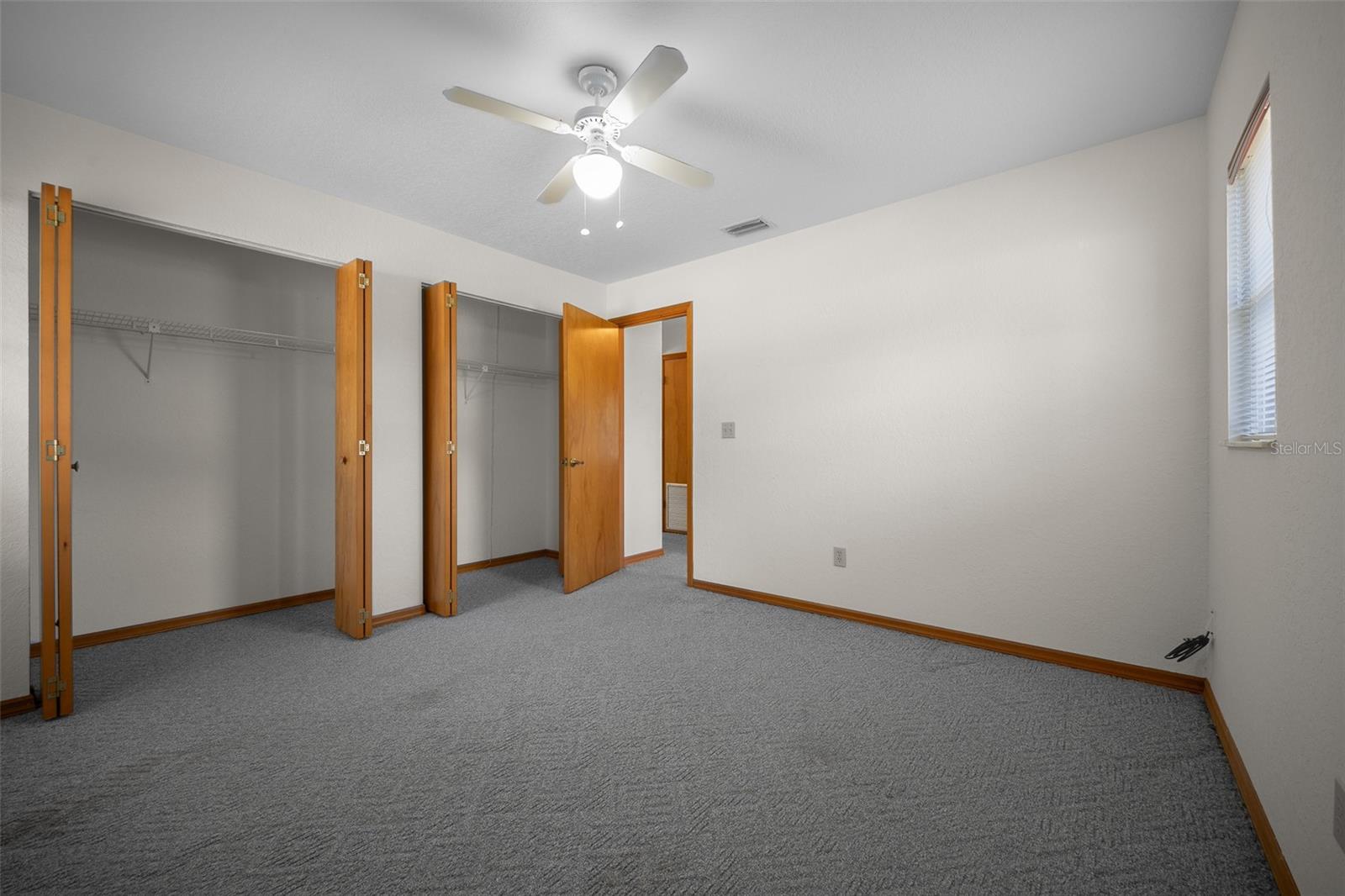 Image 23 of 54 For 164 53rd Street