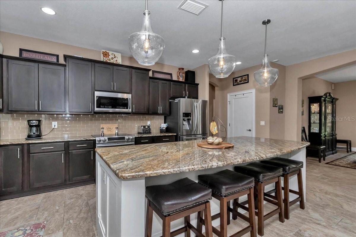 Image 5 of 76 For 4359 117th Place