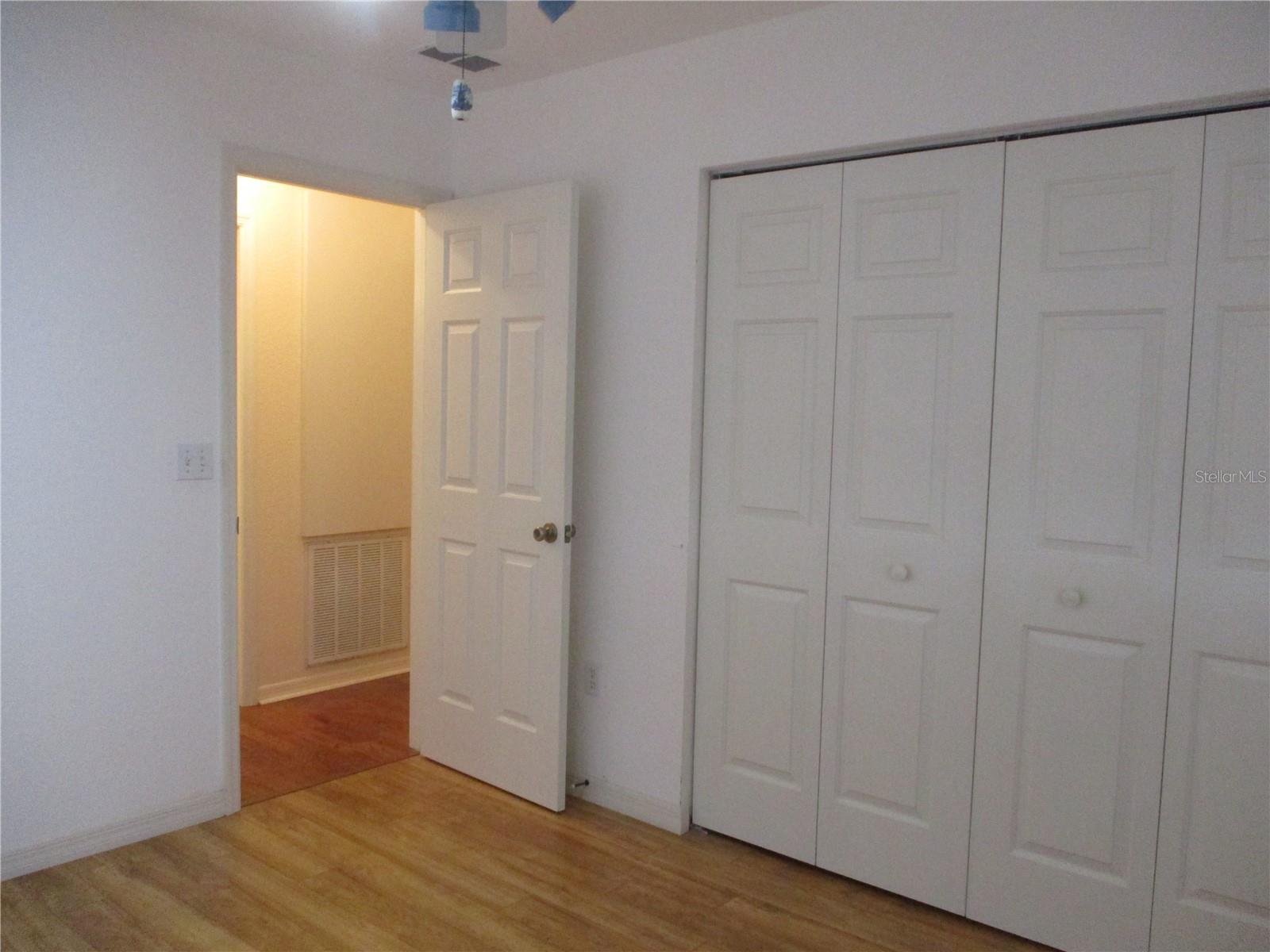 Image 33 of 87 For 13784 Sw 115th Cir