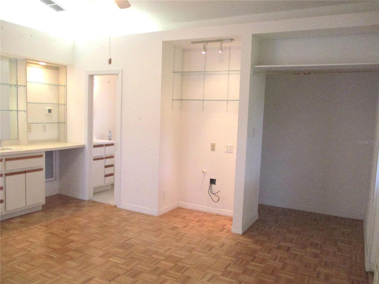 Image 39 of 87 For 13784 Sw 115th Cir