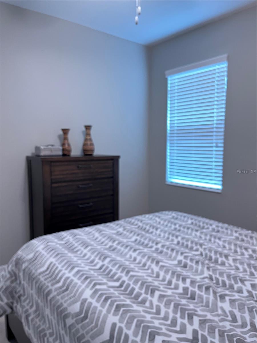 Image 11 of 29 For 9891 99th Loop