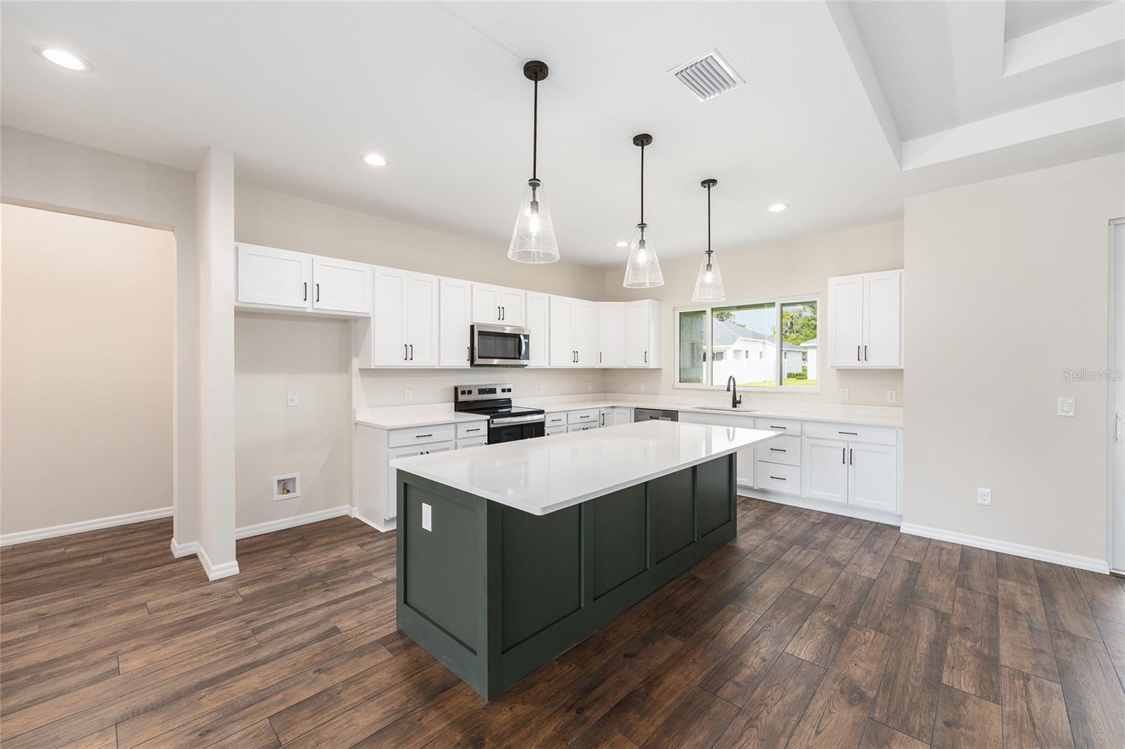 Image 14 of 42 For 4842 8th Terrace