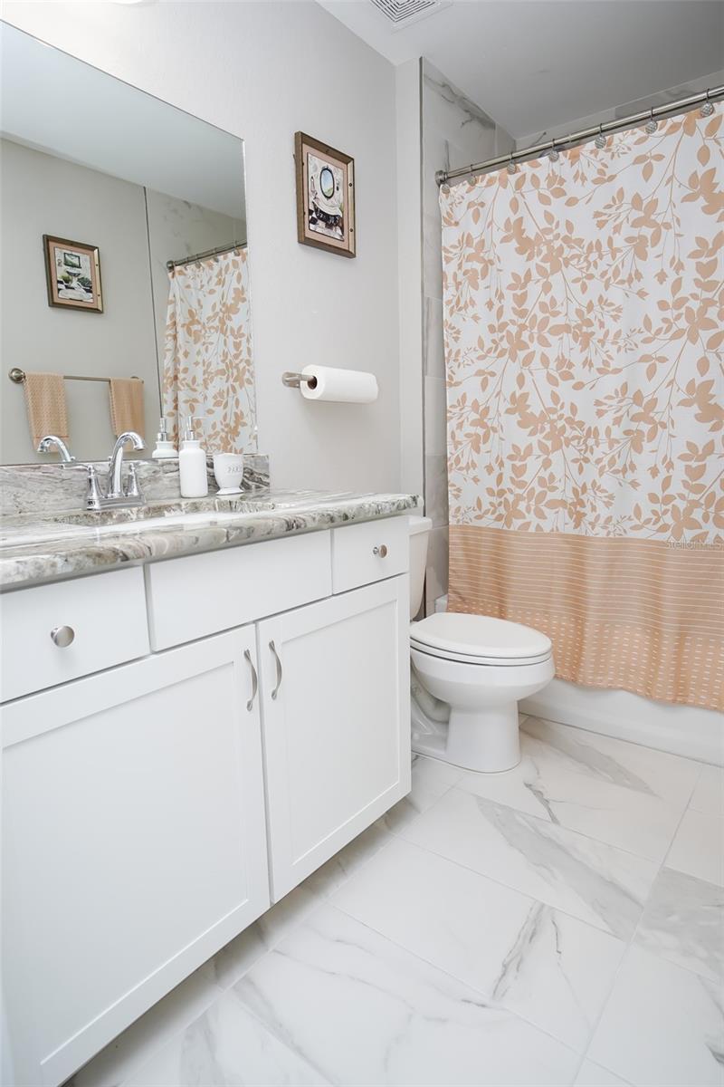 Image 10 of 31 For 13358 111 Street
