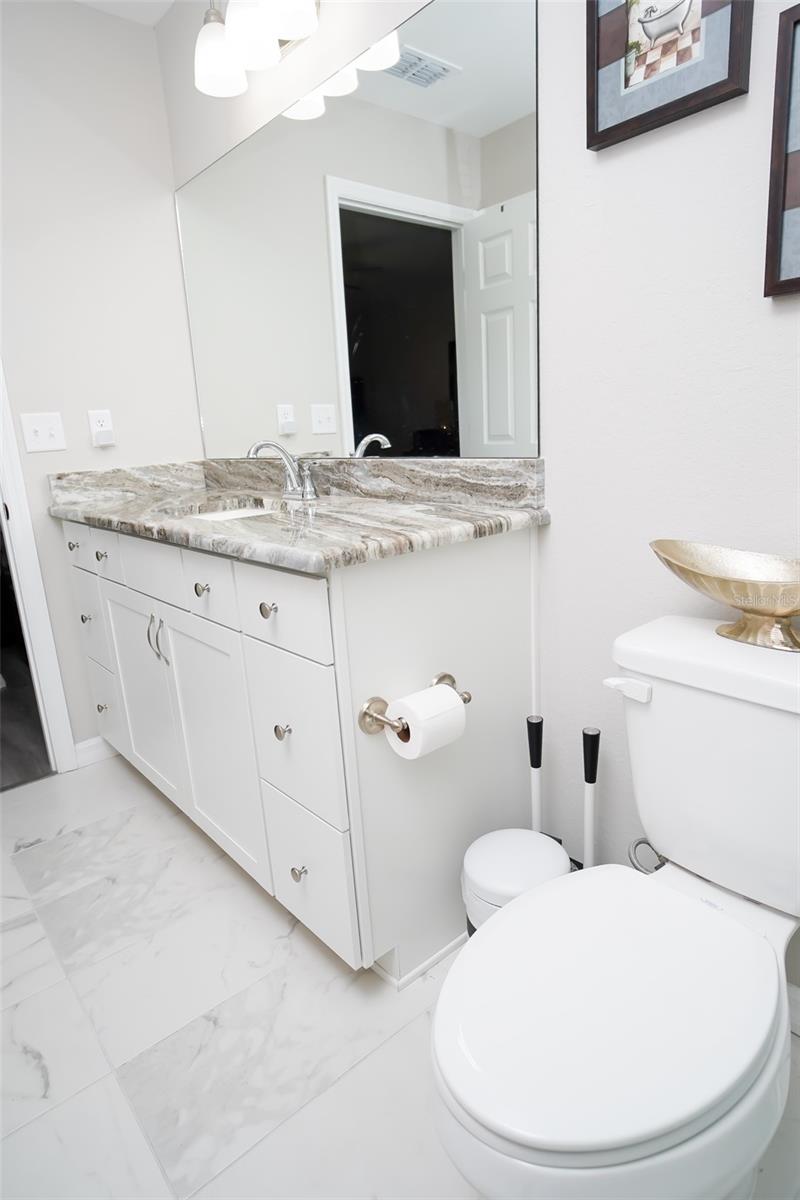 Image 23 of 31 For 13358 111 Street