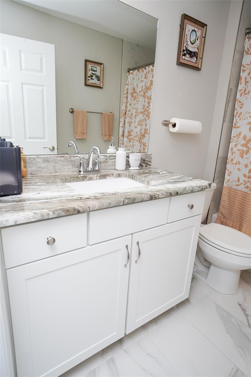 Image 8 of 31 For 13358 111 Street
