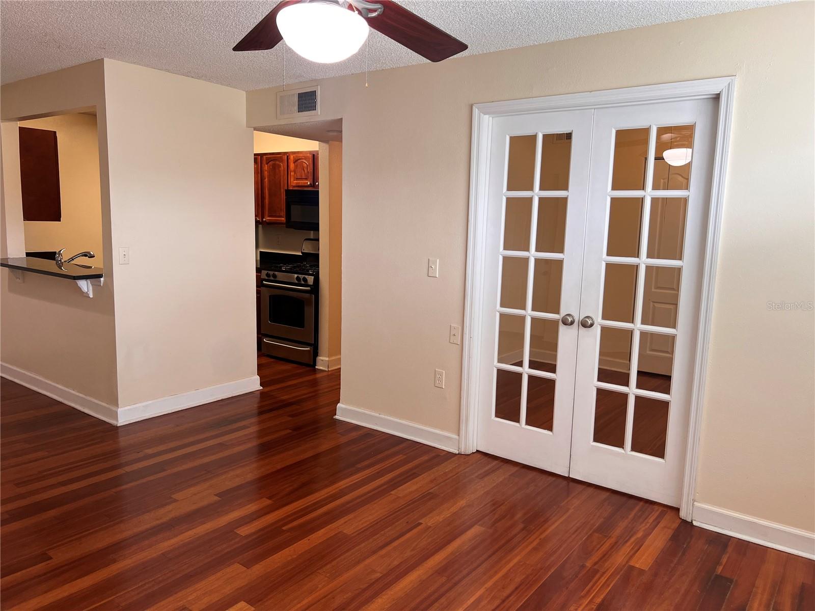Image 7 of 18 For 2031 Dixie Belle Drive 2031t