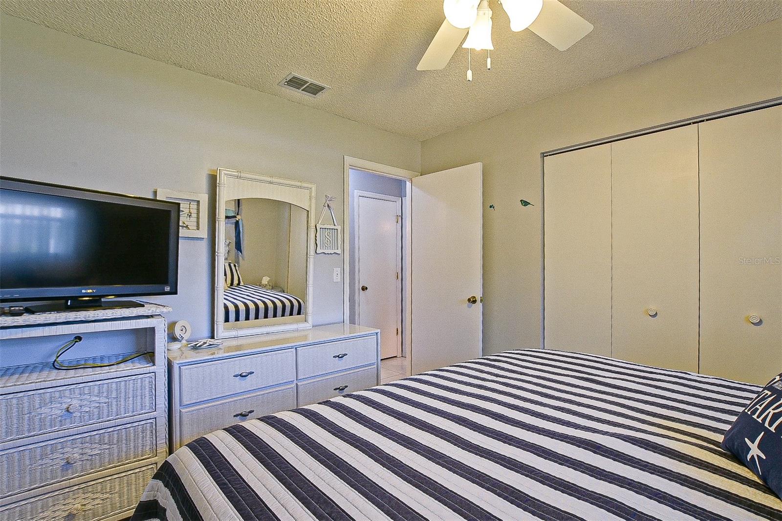 Image 30 of 34 For 17888 106th Terrace