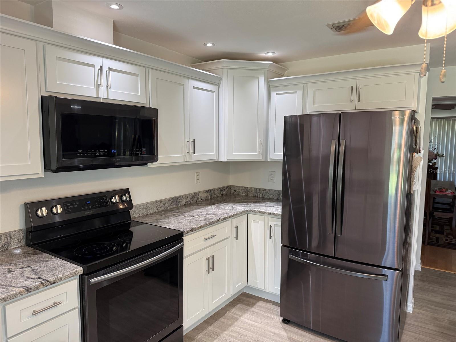 Image 13 of 21 For 5171 31st Street