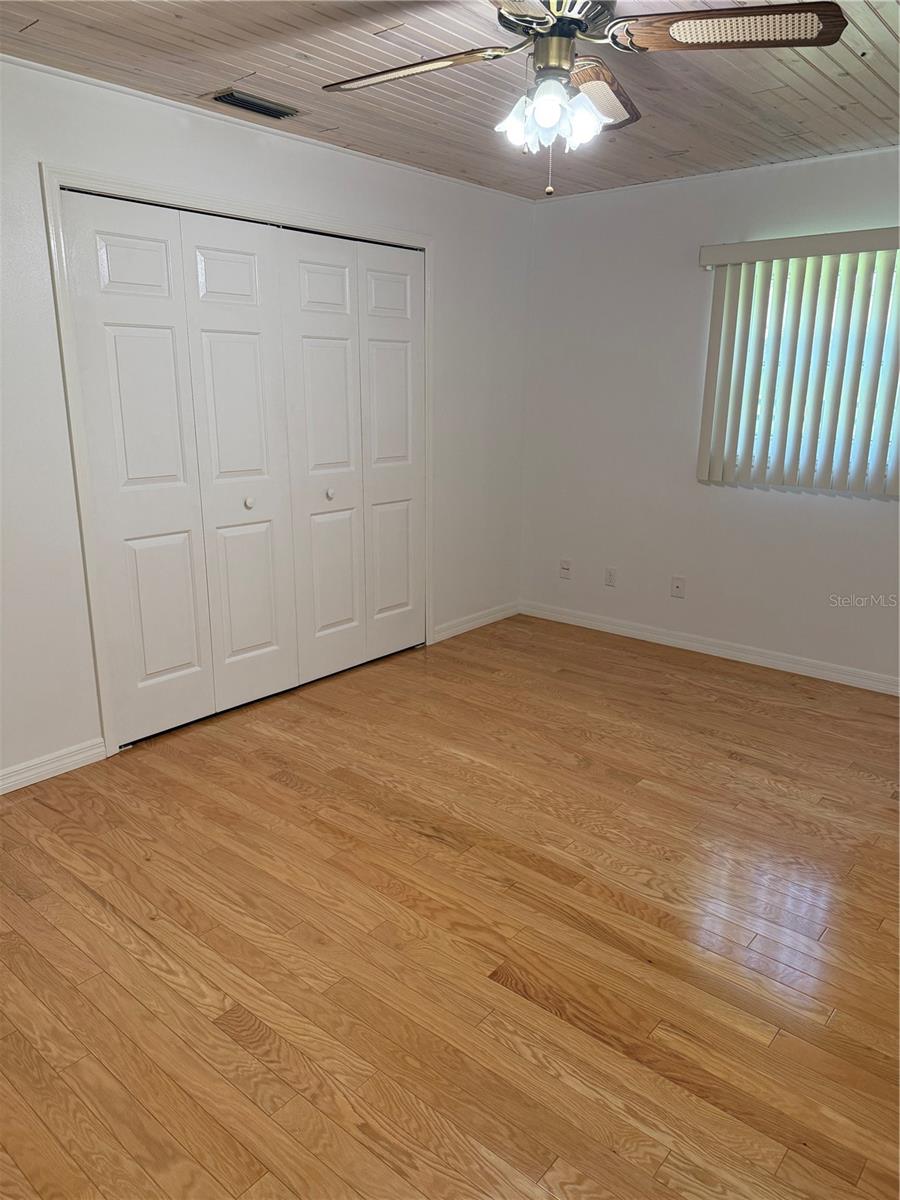 Image 17 of 21 For 5171 31st Street