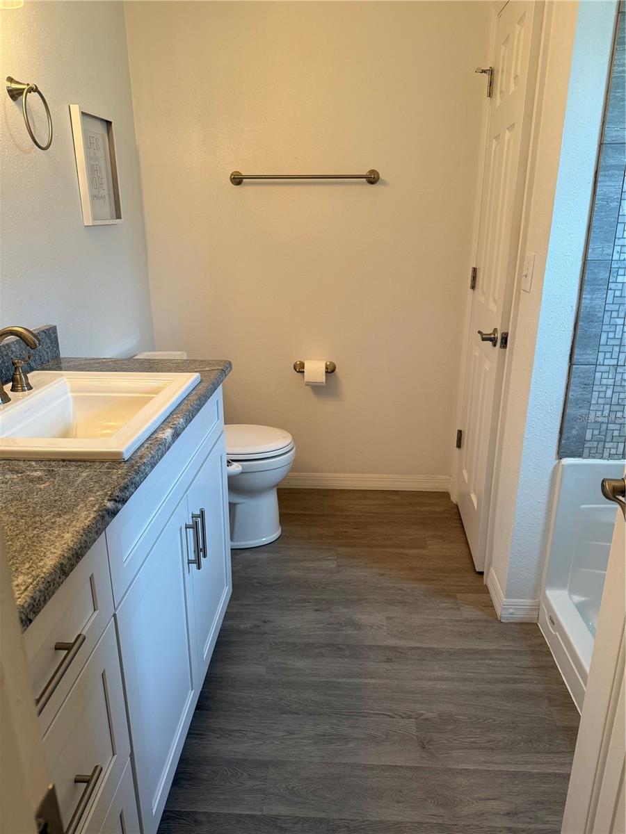 Image 19 of 21 For 5171 31st Street