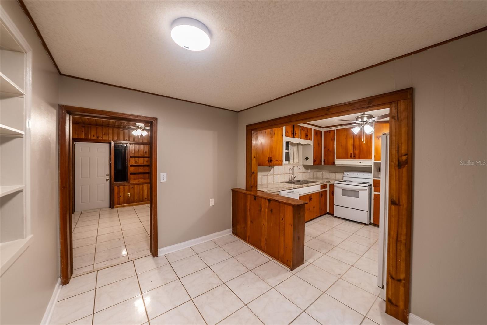 Image 7 of 37 For 3618 17th Avenue