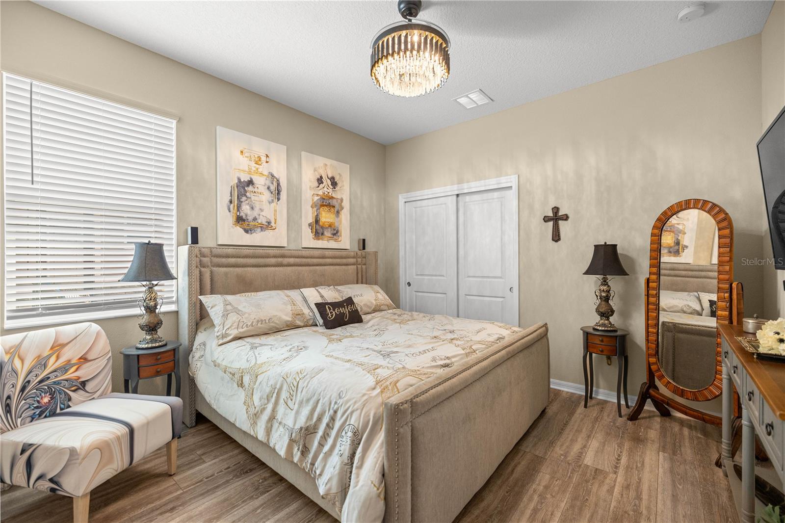 Image 20 of 25 For 10020 96th Street