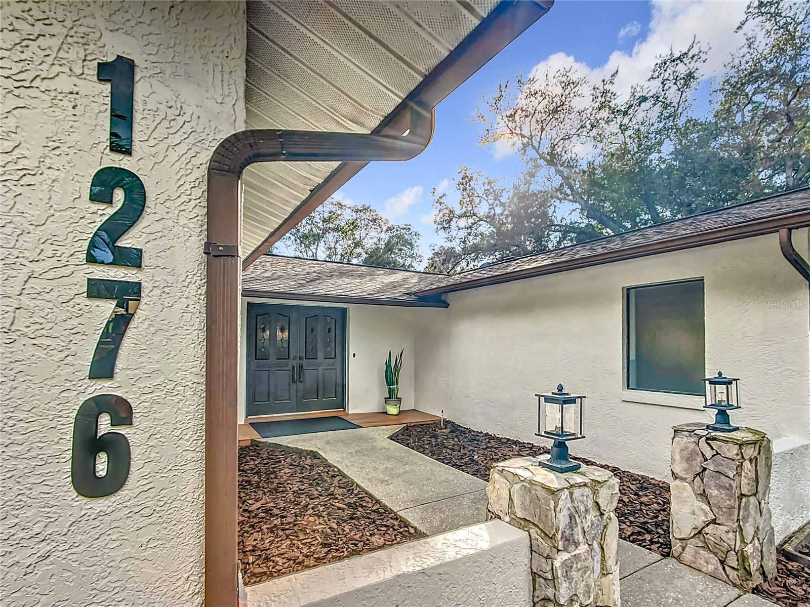 Image 13 of 81 For 1276 Pearson Street