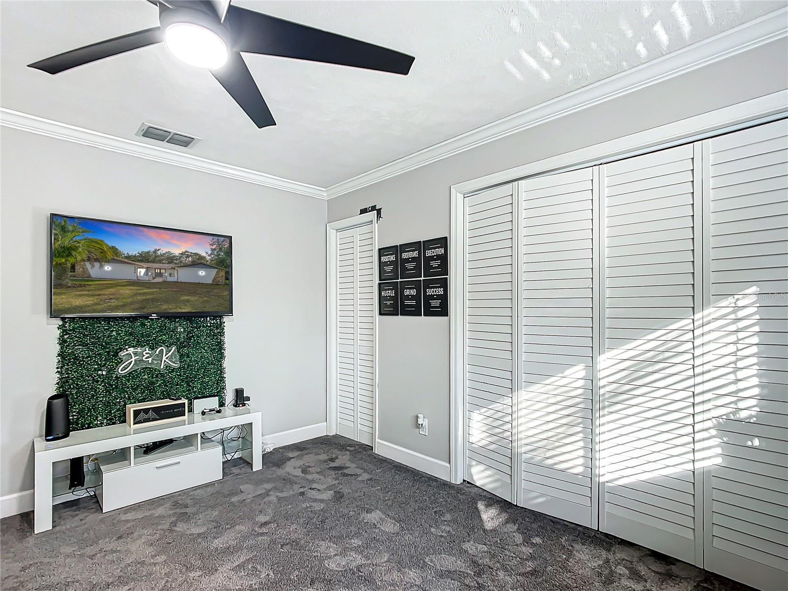 Image 36 of 81 For 1276 Pearson Street