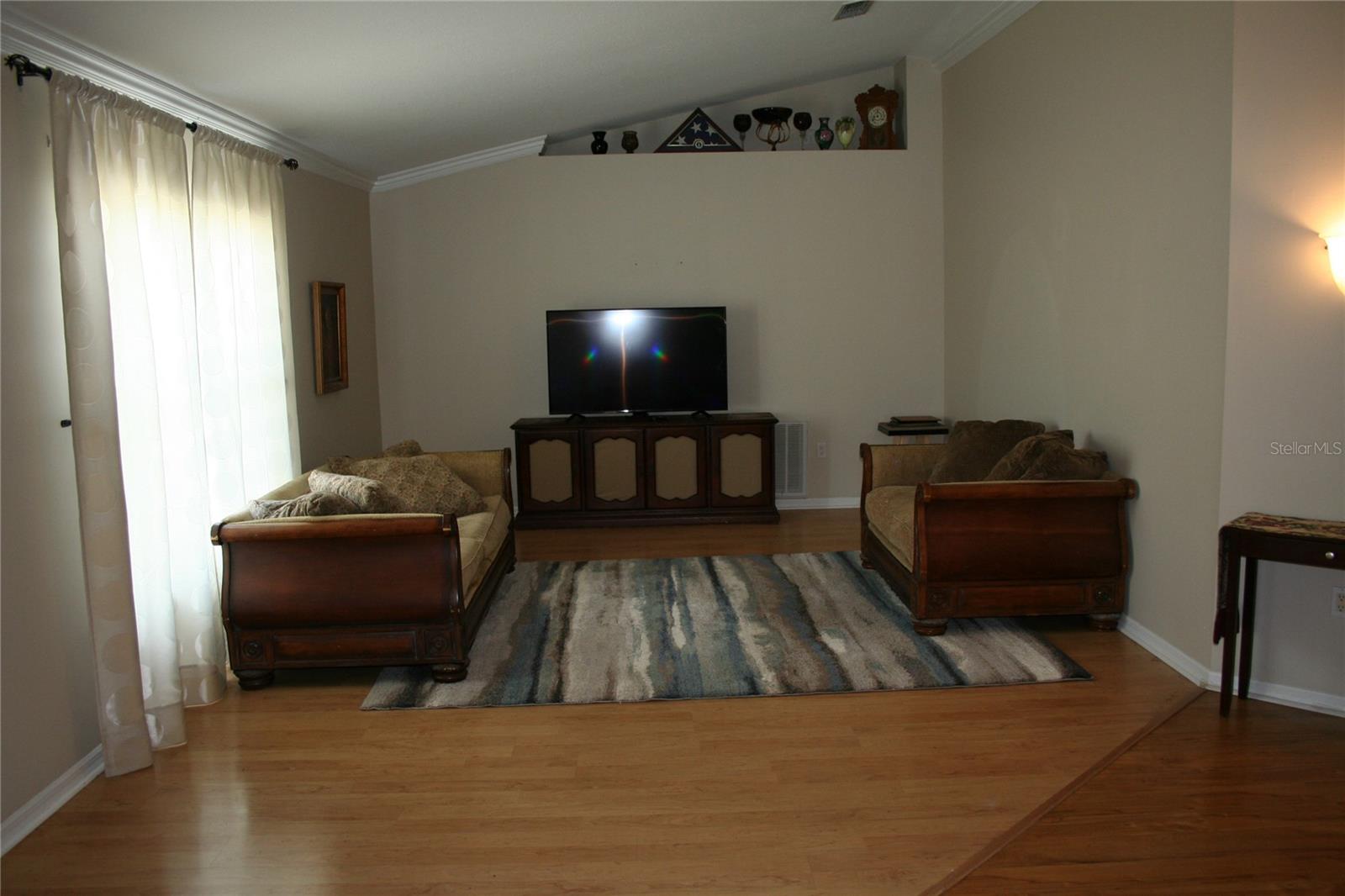 Image 12 of 23 For 9072 135th Lane