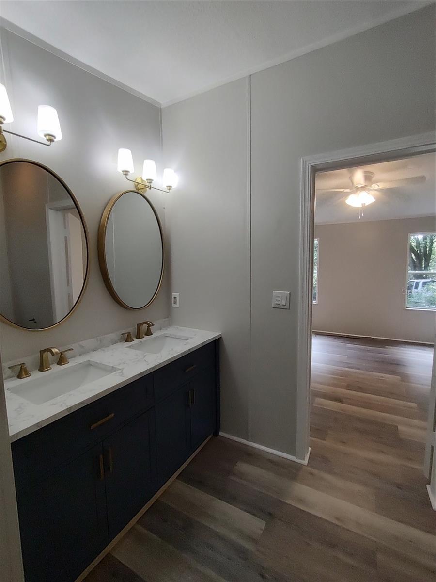 Image 15 of 27 For 45 58th Terrace