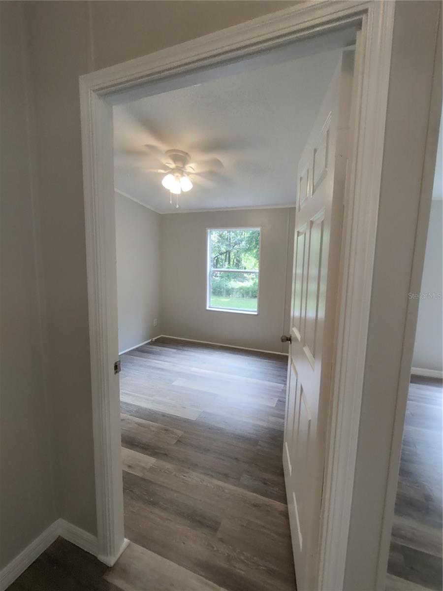 Image 21 of 27 For 45 58th Terrace